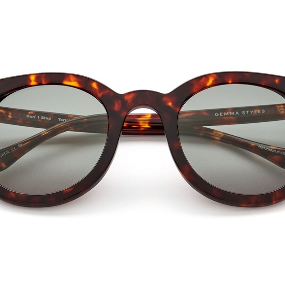 Tortoise Shell Sunglasses - Picture 1 of 8